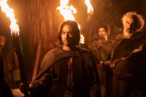 Maxim Baldry as Isildur on "Rings of Power." 