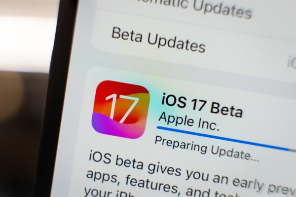 The European Unio<em></em>n has threatened Apple with fines over its refusal to share its iOS technology with smaller rivals.