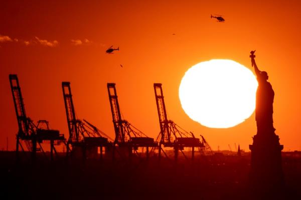 The unio<em></em>n representing tens of thousands of dockworkers is demanding a new co<em></em>ntract that includes higher pay and restrictions on automation.