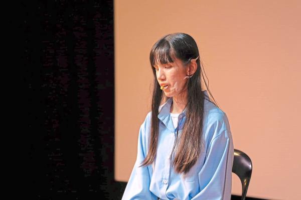 Wong, who is visually impaired, performed excerpts from her poetry series 'Late, Relate, Regulate, Articulate'. Photo: Dominique Teoh 