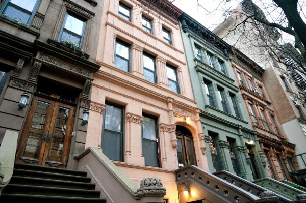 This latest report found that to rent a typical home in Manhattan without spending more than 30% of your income on housing, you’d need to earn $178,880 per year.
