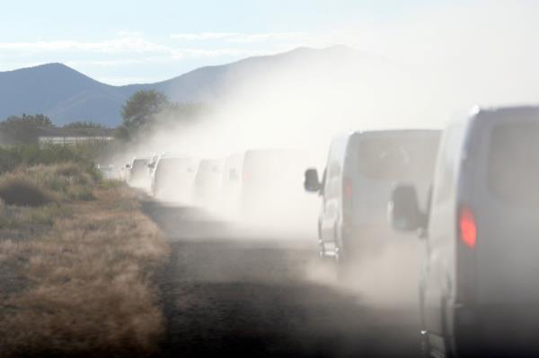 Vice President Kamala Harris's motorcade driving away from the U.S. border with Mexico in Douglas, Ariz., on September 27, 2024