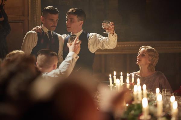 Paul Anderson (Arthur Shelby), Cillian Murphy (Tommy Shelby) and Annabelle Wallis (Grace Burgess) in "Peaky Blinders" Season 3. 
