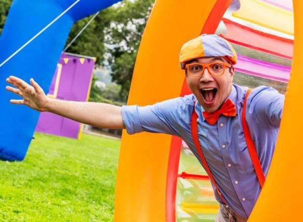 Blippi\u2019s Ultimate Bounce House Challenges: Season 1
