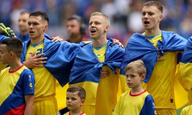 Oleksandr Zinchenko during the Ukrainian natio<em></em>nal anthem before his side’s group-stage match against Slovakia at the Euros