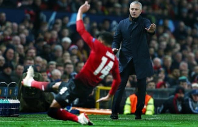 José Mourinho on the Old Trafford touchline in 2018.