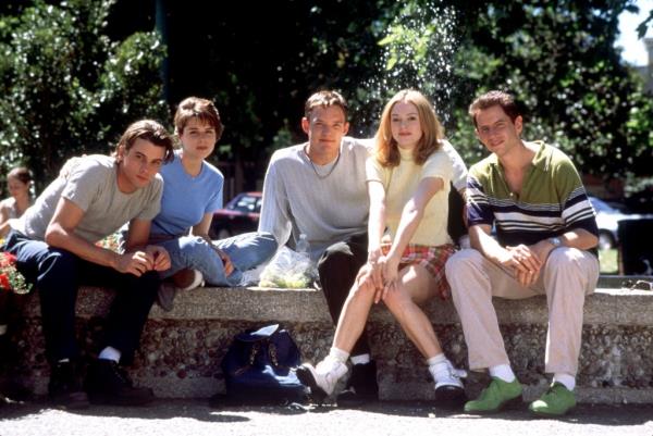 (L-R): Skeet Ulrich, Neve Campbell, Matthew Lillard, Rose McGowan, Jamie Kennedy.