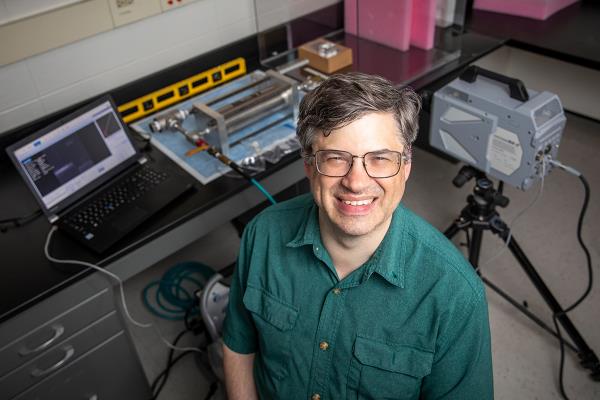 Photo of researcher in his laboratory.